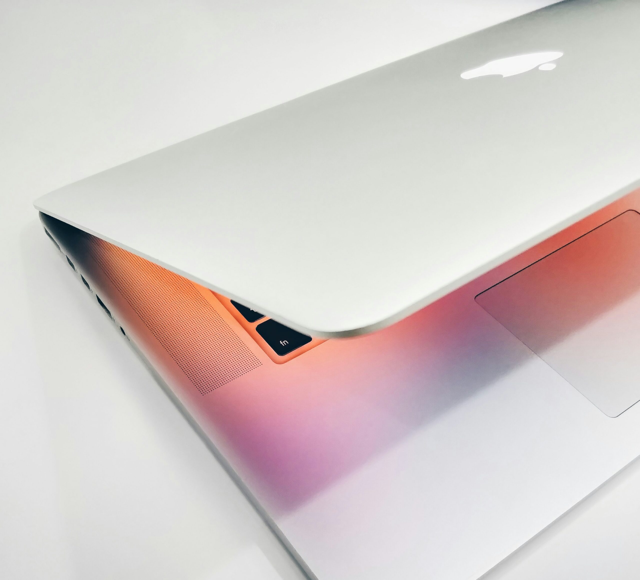 Apple выпустит более доступный MacBook с процессором от iPhone