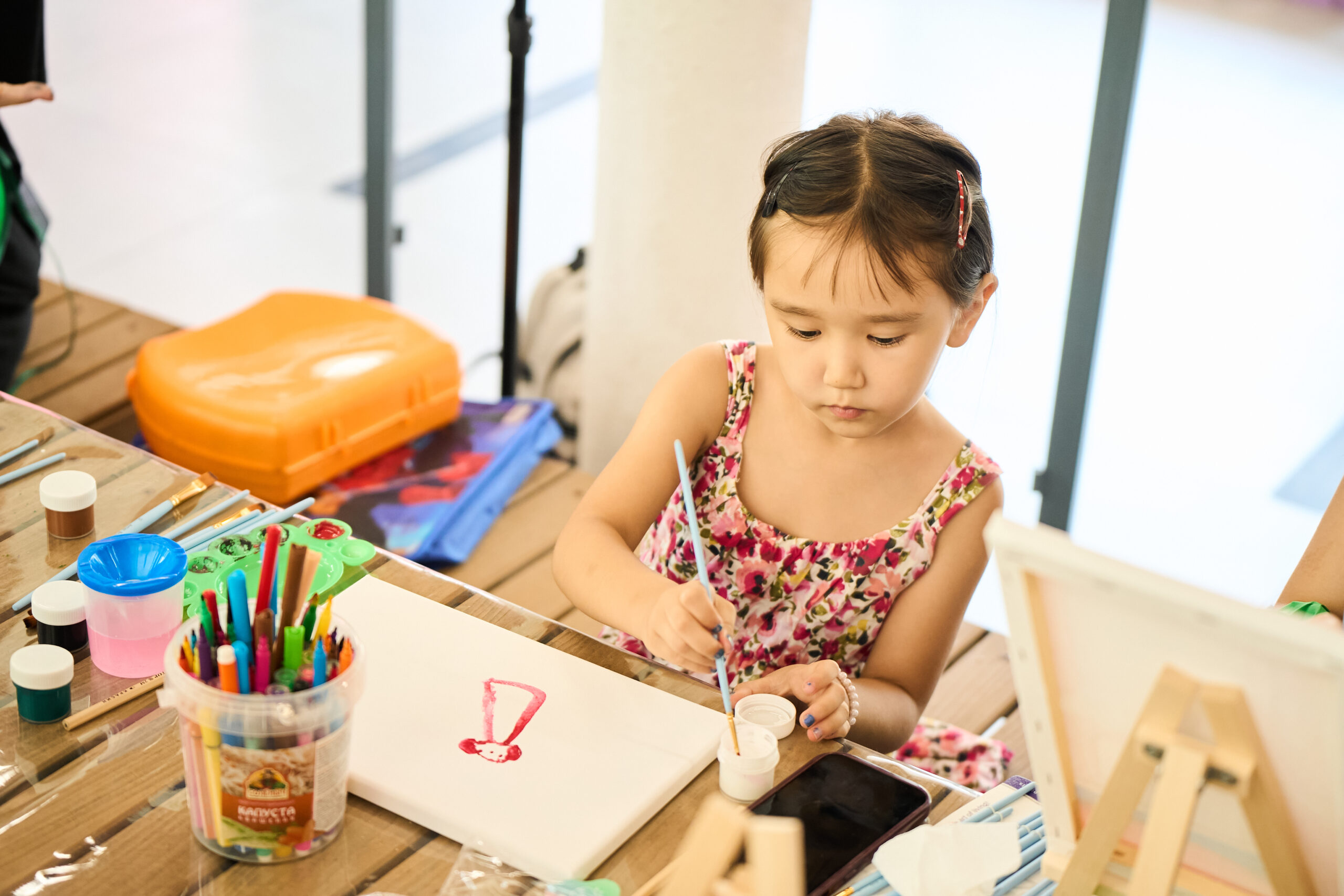 В Алматы прошёл творческий мастер-класс для особенных детей