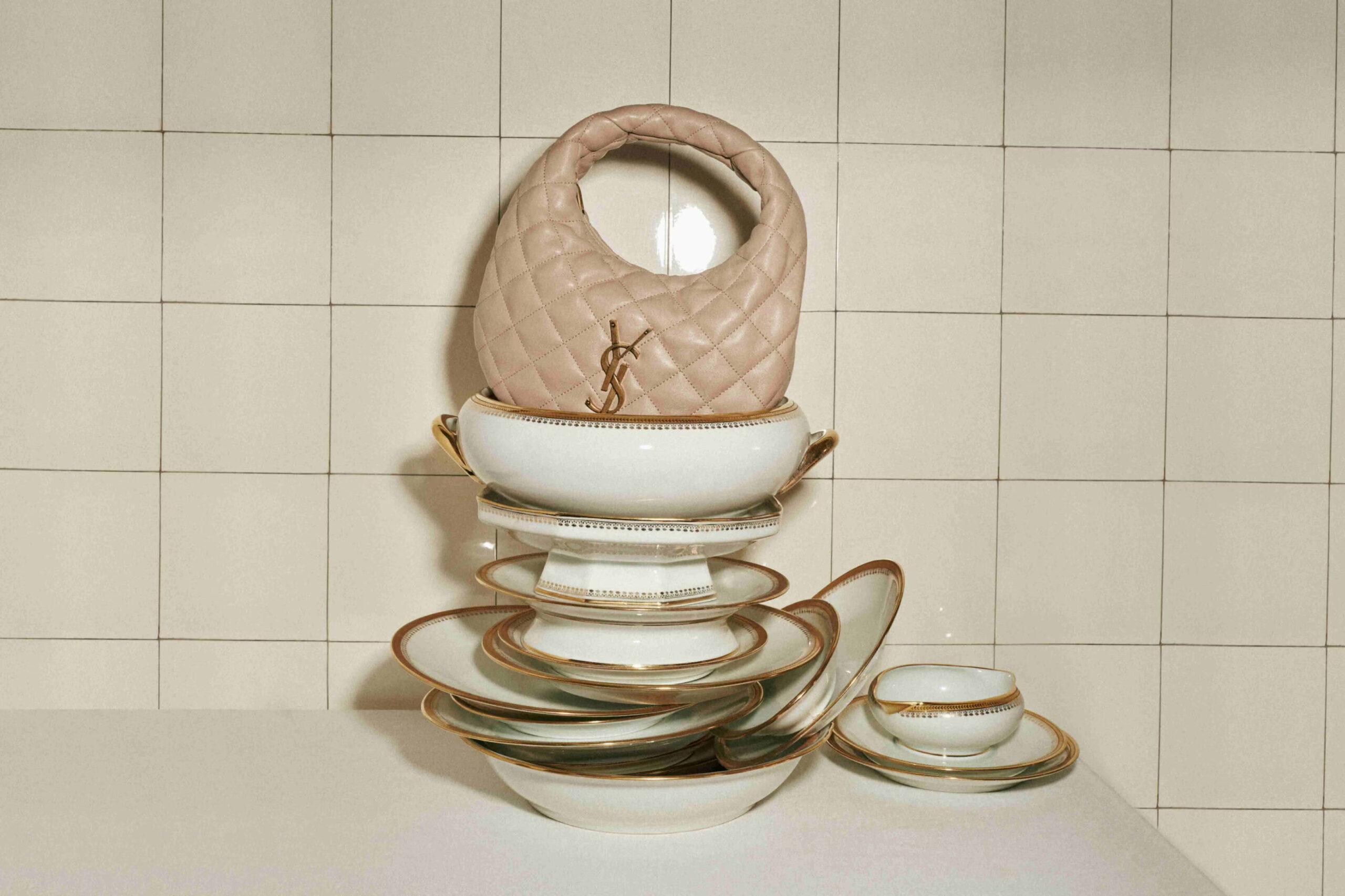 Saint Laurent — новый самый популярный бренд по версии Lyst