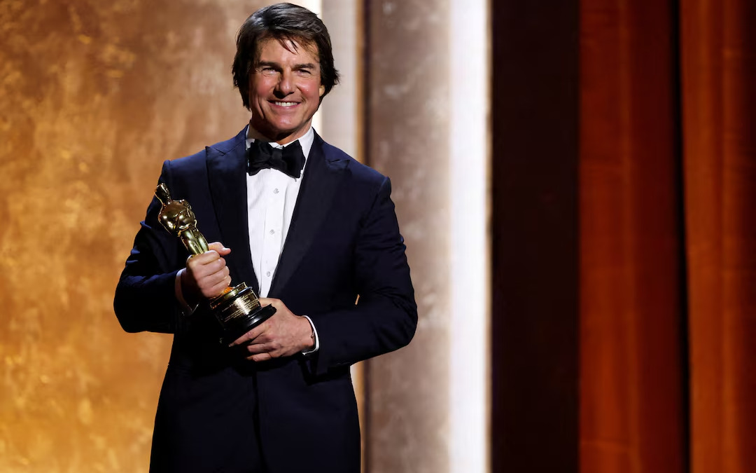 Том Круз получил почётный «Оскар» на Governors Awards 2025