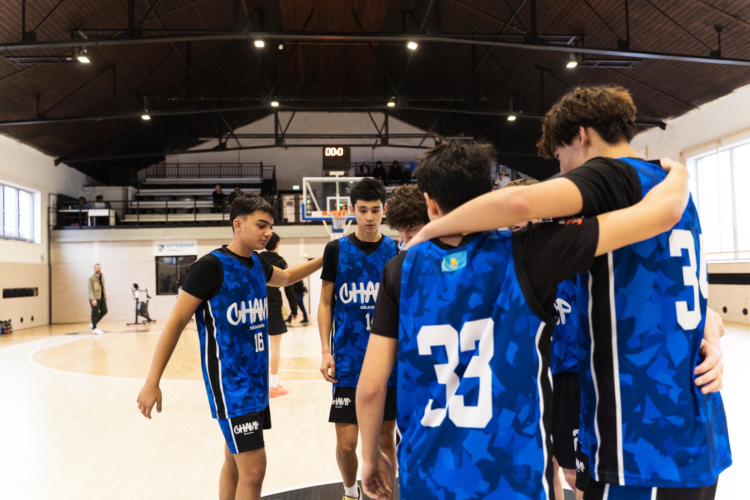 Юные казахстанские баскетболисты показали лучший старт на турнире в Европе