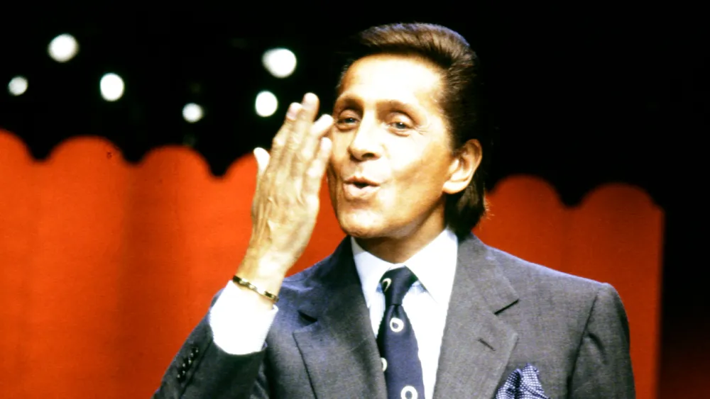 Умер Валентино Гаравани, основатель модного дома Valentino