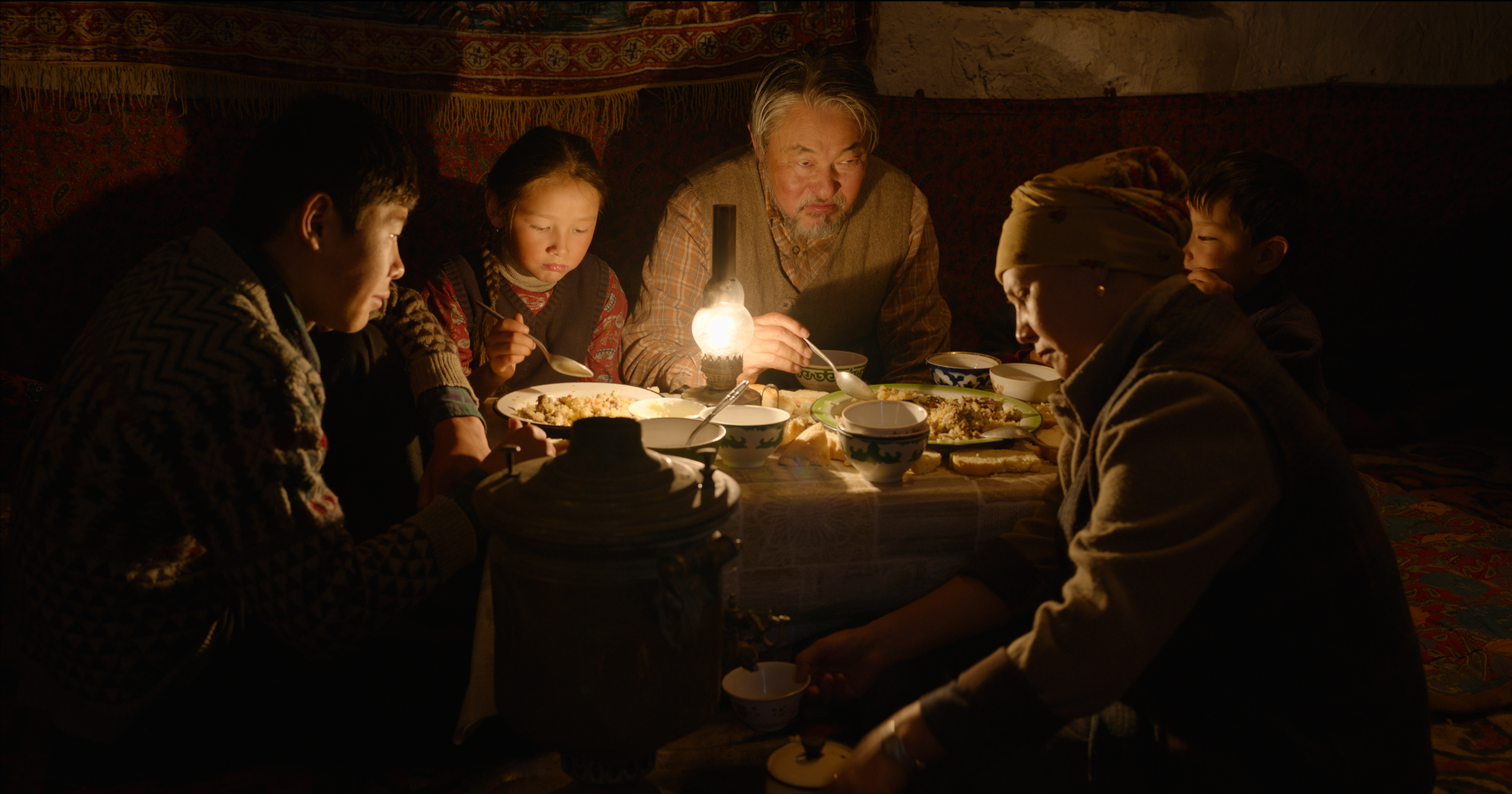 Әбіл жолы. Заман зұлматын адам тағдырына сыйдырған фильм