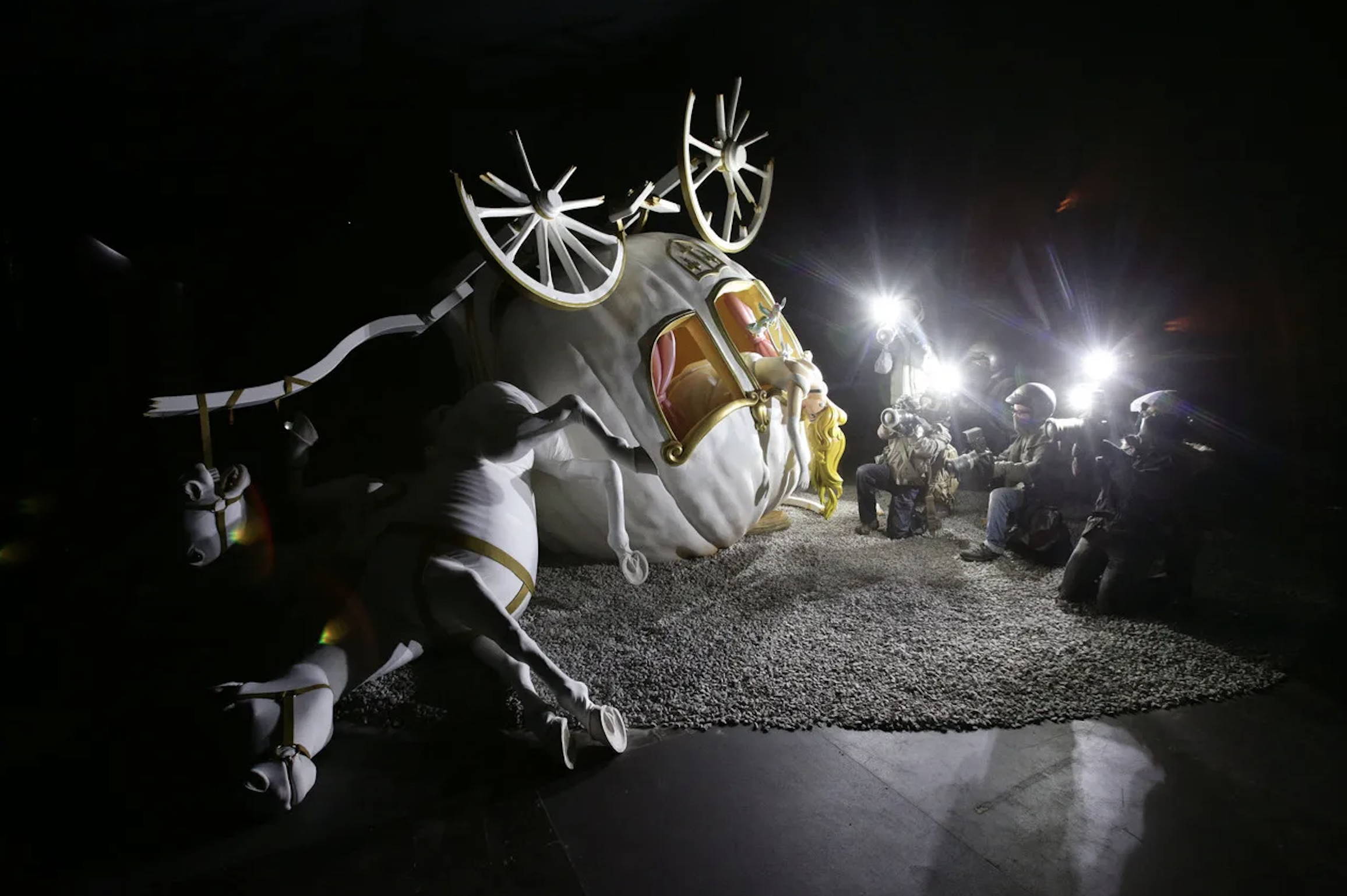 В Астане открылась выставка «Banksy. Гений или вандал?»