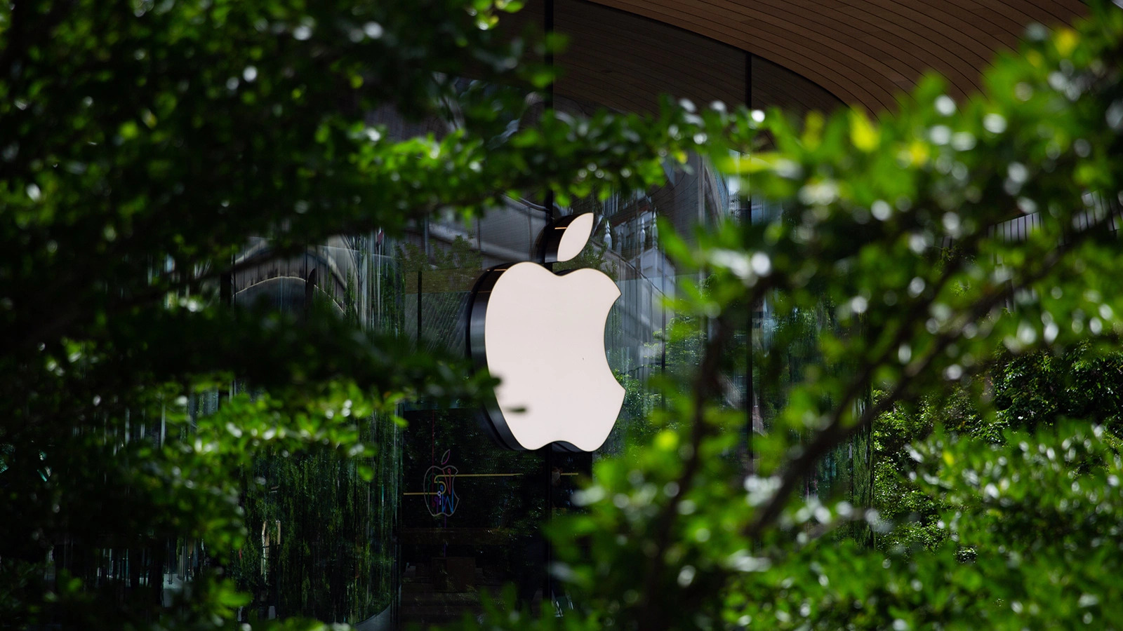 Apple подала иск против OpenAI