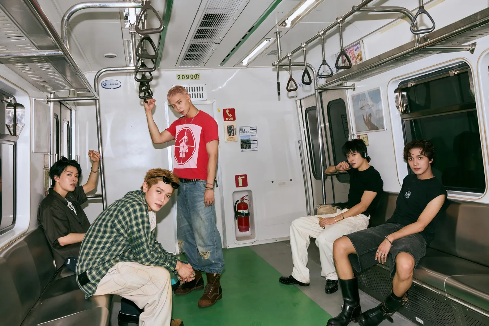 От «Fire Truck» до «BLINGY»: эры NCT 127 
